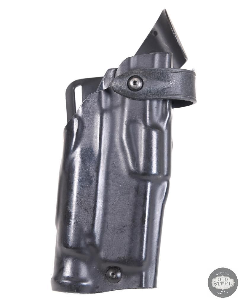 Safariland Level III Retention Holster Black, for SIG P320 w/ M3 Light & UBL Mid-Ride - 2