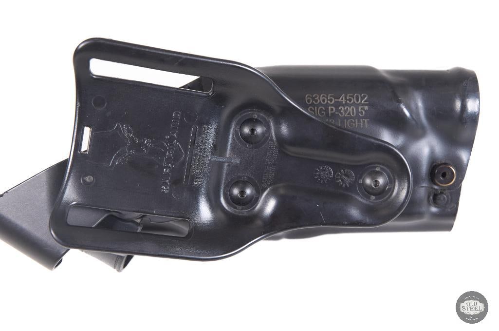 Safariland Level III Retention Holster Black, for SIG P320 w/ M3 Light & UBL Mid-Ride - 4
