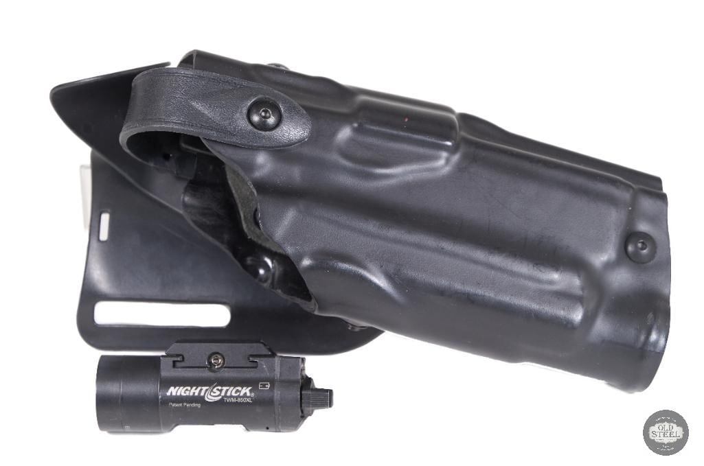 Safariland Level 3 P320 Holster w/ M3 Light, UBL Mid-Ride & Nightstick Light - 3
