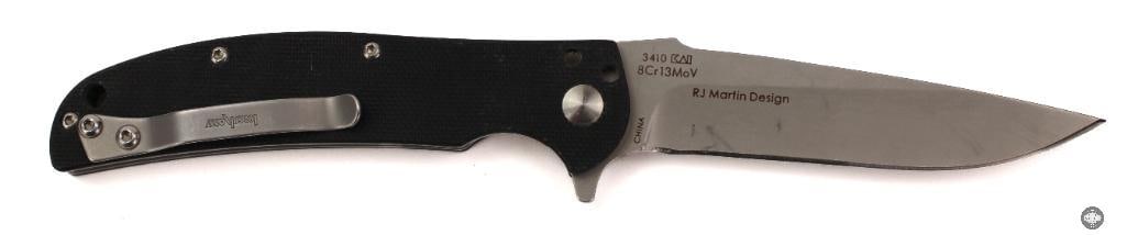 Kershaw Chill Folding Knife 3.1 Blade, Used: This Kershaw Chill folding knife features a 3.1-inch blade and a slim, lightweight design built for everyday carry and general utility use. Known for its minimalist profile and easy pocket carry, the 