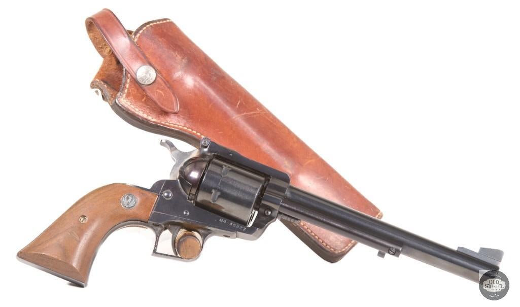 Ruger New Model Super Blackhawk .44 Mag 7.5" Barrel w/ Leather Holster: This Ruger New Model Super Blackhawk is chambered in .44 Magnum and features a 7.5-inch barrel, making it an excellent choice for hunting, target shooting, and recreational use. Renowned for its