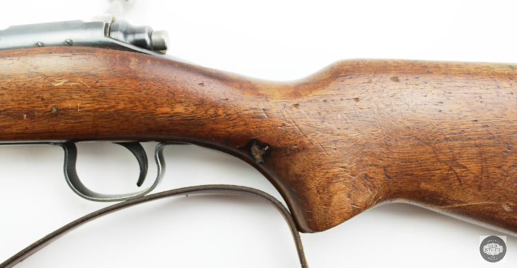 Remington 722 .257 Roberts Bolt Action Rifle 24" Barrel 13" LOP w/ Leather Sling - 12