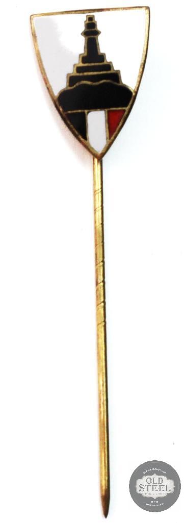 Original DRKB War Veteran's Membership Stickpin Germany WWII: Original DRKB War Veteran's Membership Stickpin Germany WWII THIS ITEM IS AS PICTURED WITH NO FURTHER ATTACHMENTS. ALL SALES ARE FINAL. PLEASE REFER TO THE AUCTION DESCRIPTION, LOT