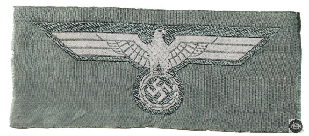 Original Heer Breast Eagle Patch Germany WWII: Original Heer Breast Eagle Patch Germany WWII THIS ITEM IS AS PICTURED WITH NO FURTHER ATTACHMENTS. ALL SALES ARE FINAL. PLEASE REFER TO THE AUCTION D