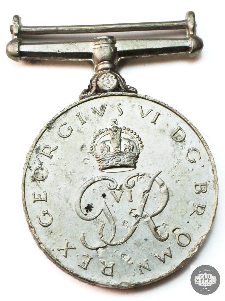 Pakistan Independence Medal: Pakistan Independence Medal THIS ITEM IS AS PICTURED WITH NO FURTHER ATTACHMENTS. ALL SALES ARE FINAL. PLEASE REFER TO THE AUCTION DESCRIPTION, LOT #1 DESCRIPTION AND TERMS OF SALE BEFORE