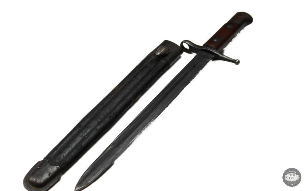 Lot of 8 surplus bayonets - 12