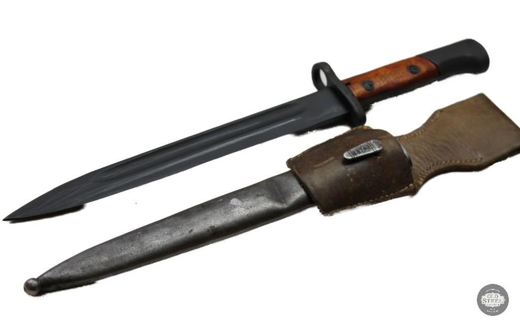 Lot of 8 surplus bayonets - 5