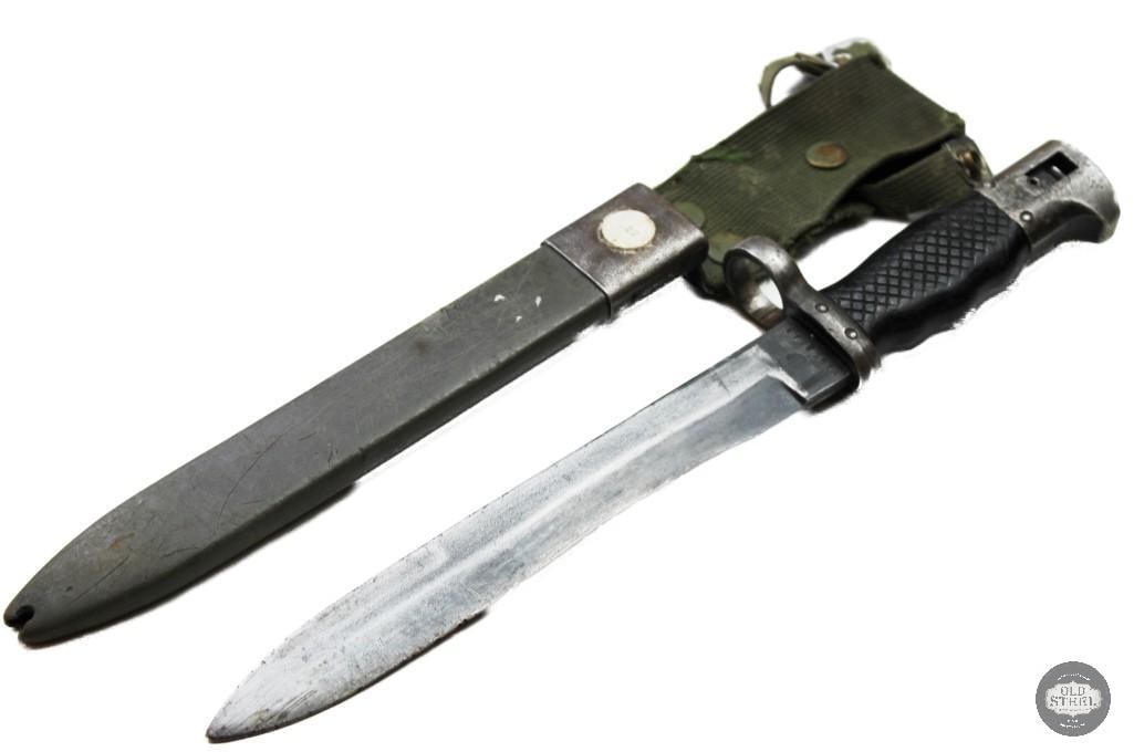 Lot of Various nations Bayonets - 5
