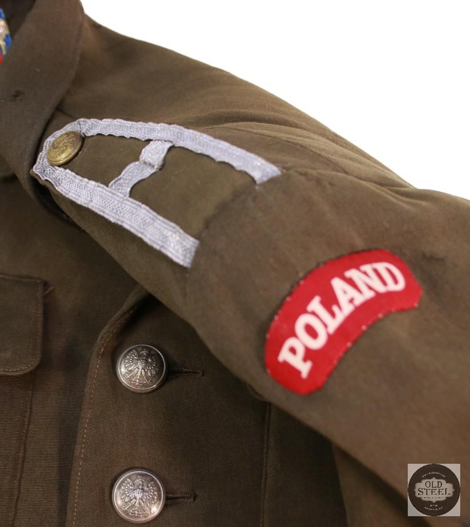 Polish WWII Uniform W/ 7Th Armoured Regiment and Rogatywka cap - 3