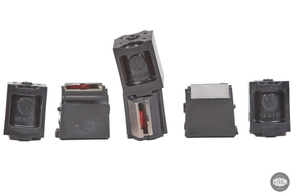 Lot of 6 10rd Ruger 10-22 Magazines: Lot of 6 10rd Ruger 10-22 Magazines THIS ITEM IS AS PICTURED WITH NO FURTHER ATTACHMENTS. ALL SALES ARE FINAL. PLEASE REFER TO THE AUCTION DESCRIPTION
