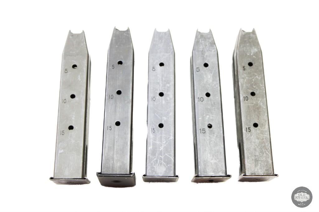 Lot of 5 Magazines For Beretta M9: Lot of 5 Magazines For Beretta M9 Service Pistol for the US Armed Forces THIS ITEM IS AS PICTURED WITH NO FURTHER ATTACHMENTS. ALL SALES ARE FINAL. PLEASE REFER TO THE AUCTION