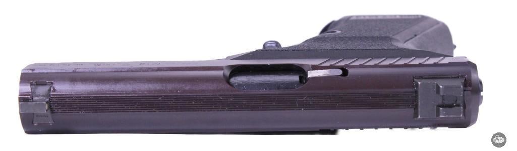 HK P7M13 9mm Luger w/ Original Box, Papers, Cleaning Rod & Two Magazines, Excellent - 5