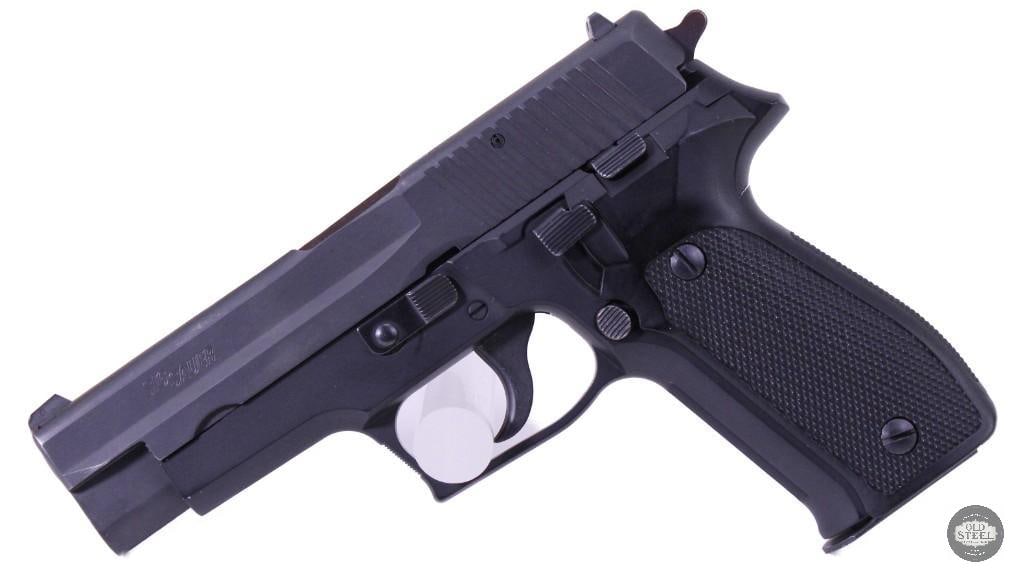 Sig Sauer P226 9mm w/ Box, Papers & Spare Magazine, Excellent Condition - 3
