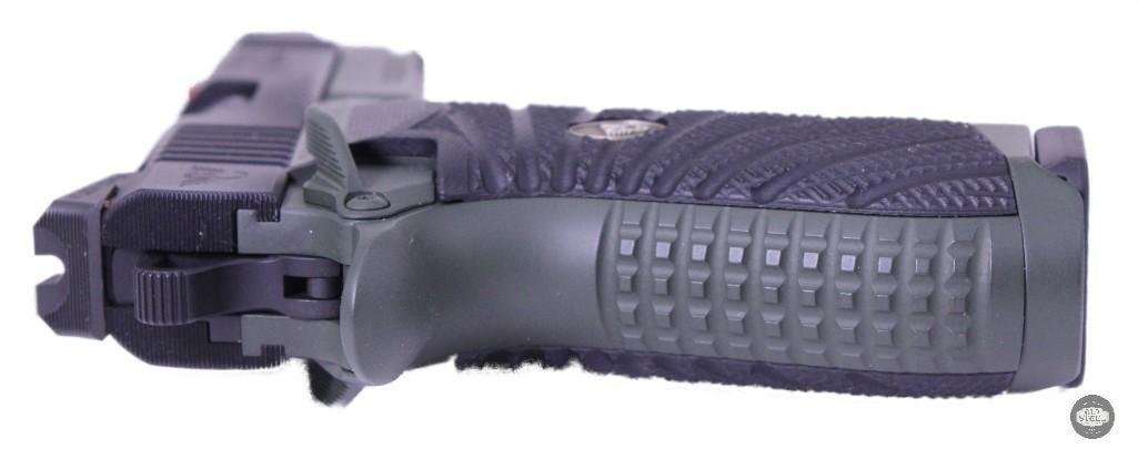 Wilson Combat Experior Double Stack 9mm 1911 w/ Green Cerakote, Fiber Optic Sight & Fluted Barrel - 3