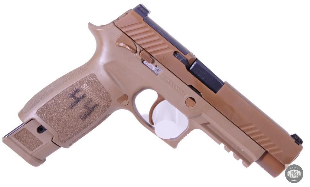 U.S. Army Surplus SIG Sauer M17 TF Series 9mm w/ 21-Rd Mag, Authentic Military Issue: Offered in this lot is an authentic TF Series U.S. Army military surplus SIG Sauer M17 chambered in 9mm Luger, representing a genuine example of the sidearm adopted by the United States military. Unli