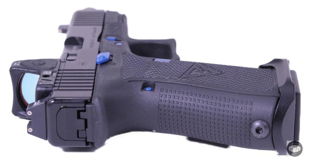 Glock 19 Gen 5 Custom w/ RMR, Wilson Barrel, Zev Magwell & Wilson Combat Stippling - 4
