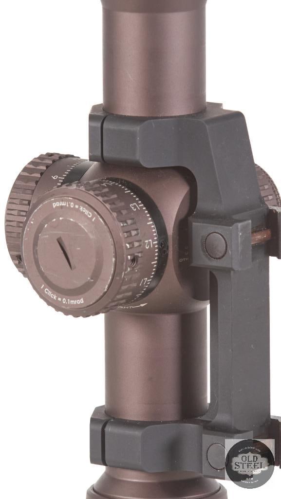 Vortex Razor HD 4.5-27x MRAD Christmas Tree Reticle Scope w/ Mount & Sunshade - 5