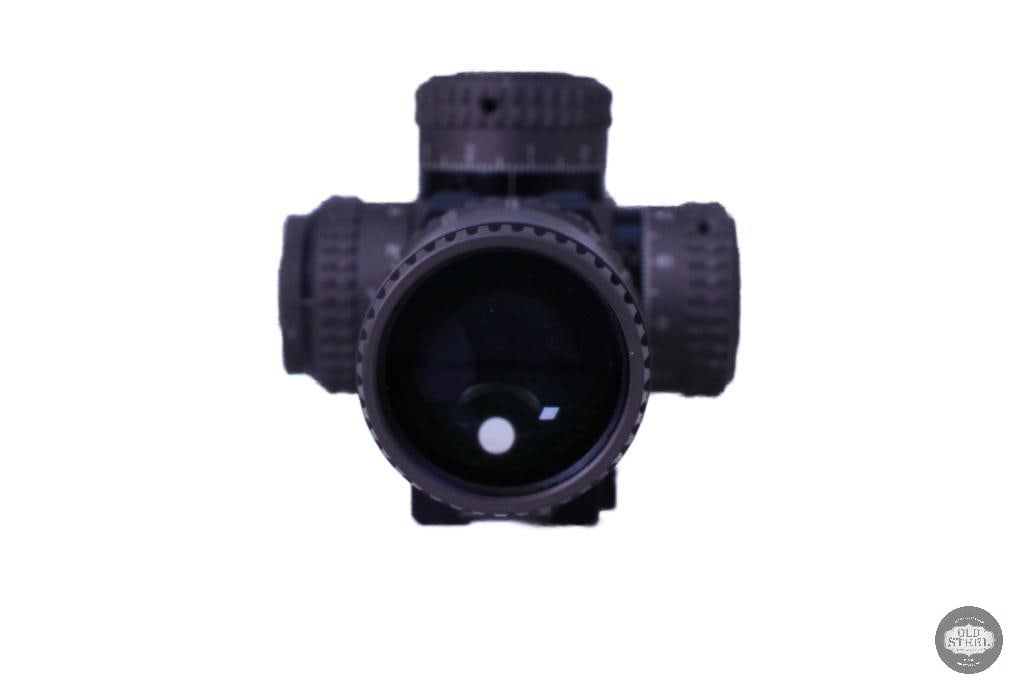 Vortex Razor HD 4.5-27x MRAD EBR-1C Reticle Scope w/ ARC Ring Mount & Sunshade - 4