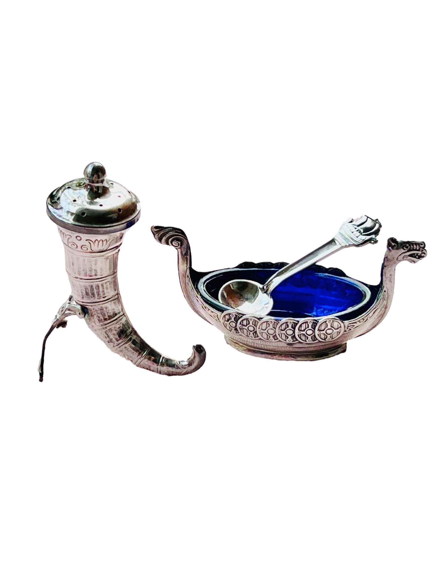 A SWEDISH STERLING SILVER CONDIMENT SET (1 of 1)