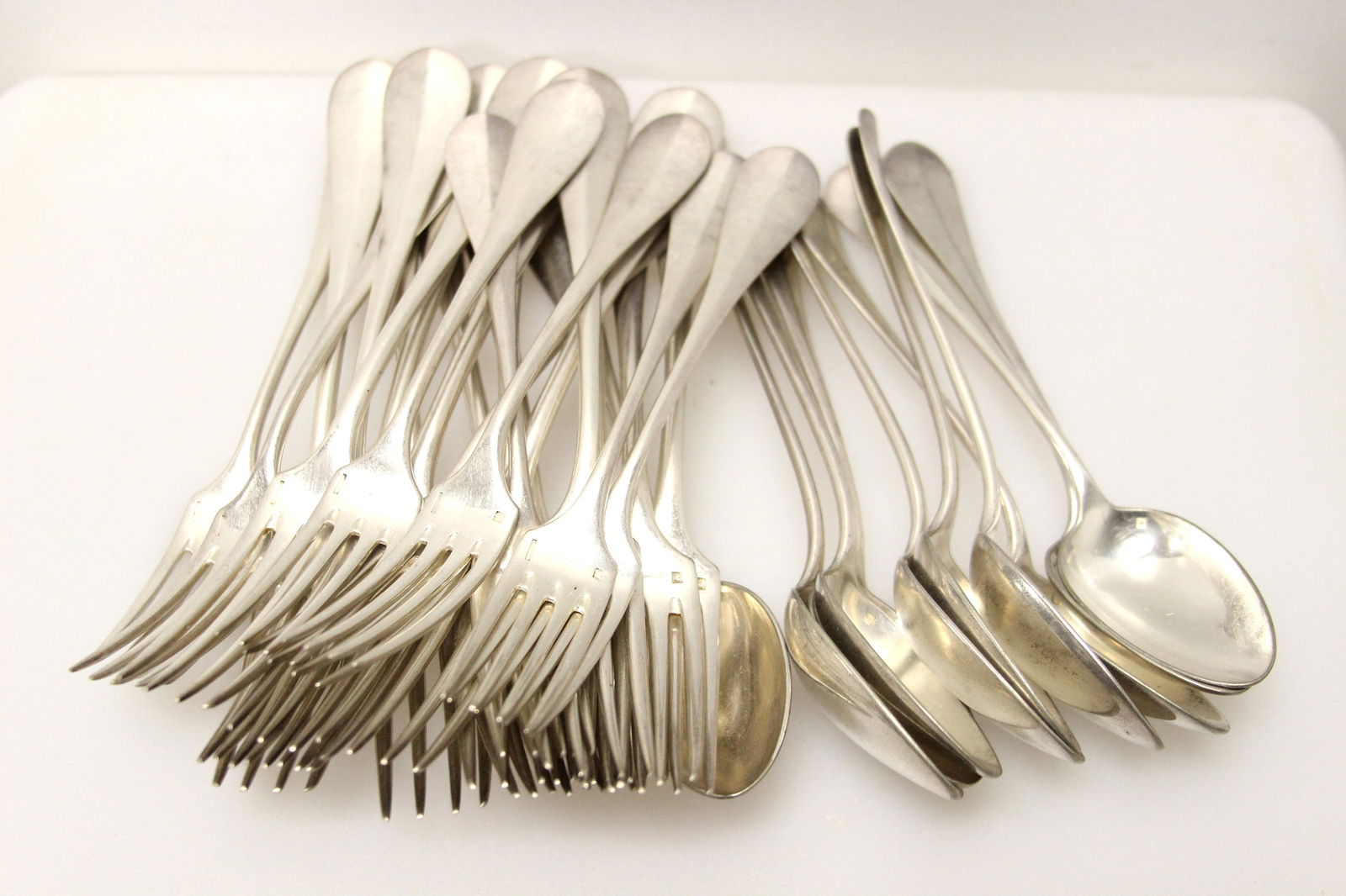 CHRISTOFLE - PARTIE DE SERVICE MÉTAL ARGENTÉ (1 of 5)