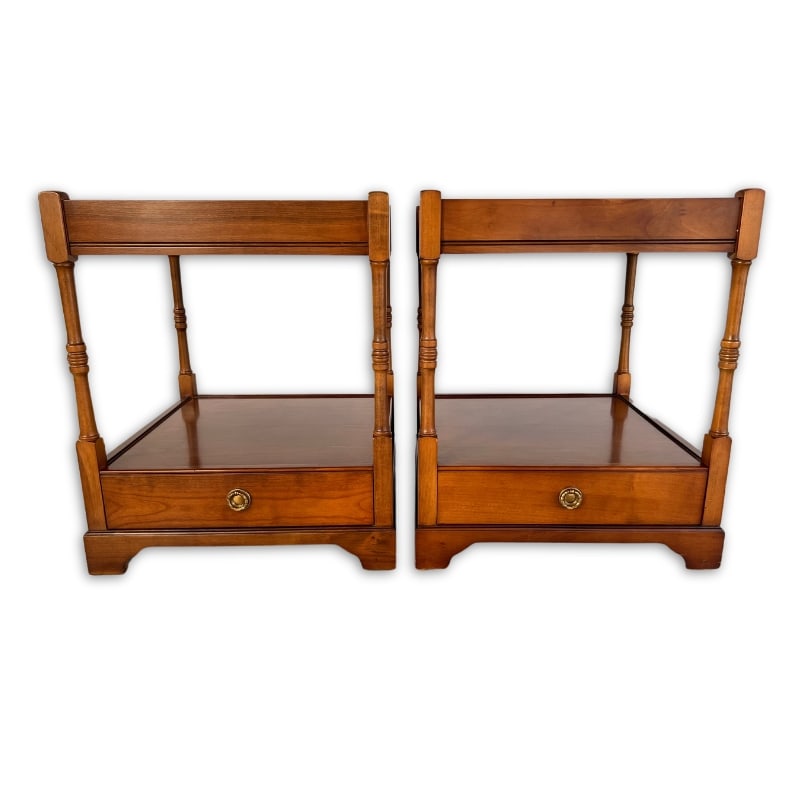 PAIR OF VINTAGE FRENCH NIGHT STANDS (1 of 13)