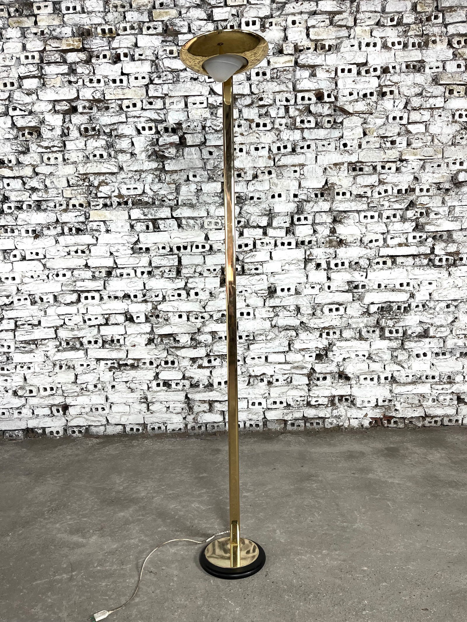 ITALIAN BRASS FLOOR LAMP, 1970S (1 of 5)