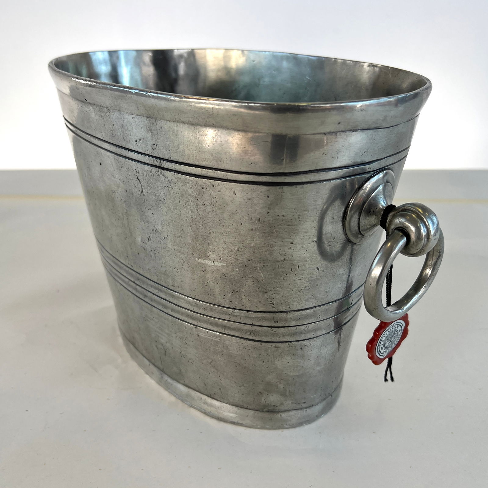LA MAISON DE L’ETAIN CHAMPAGNE BUCKET (1 of 6)