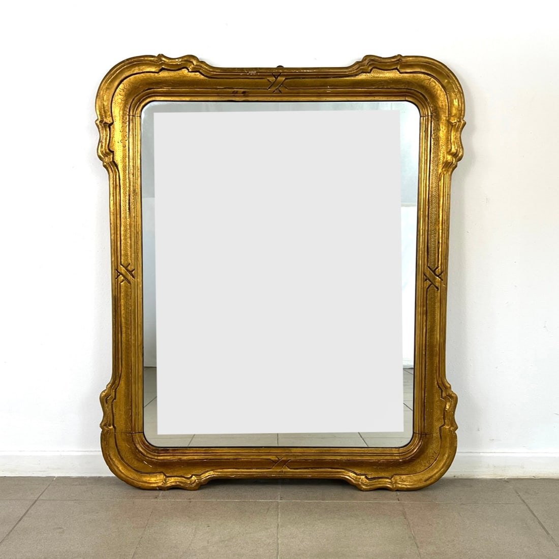 ITALIAN GILTWOOD MIRROR (1 of 5)