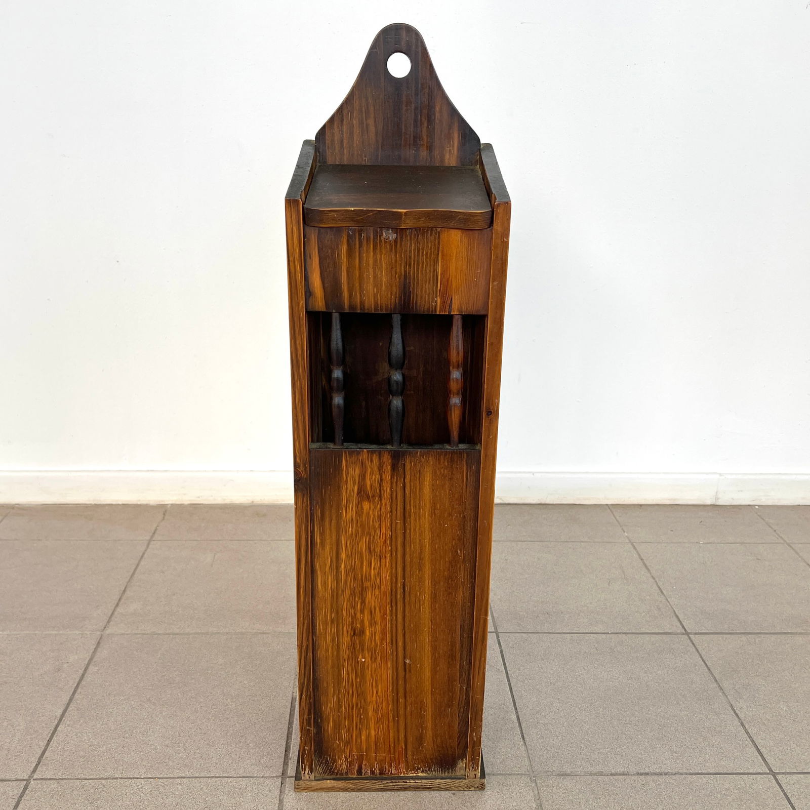 FRENCH RUSTIC BAGUETTE HOLDER (1 of 7)