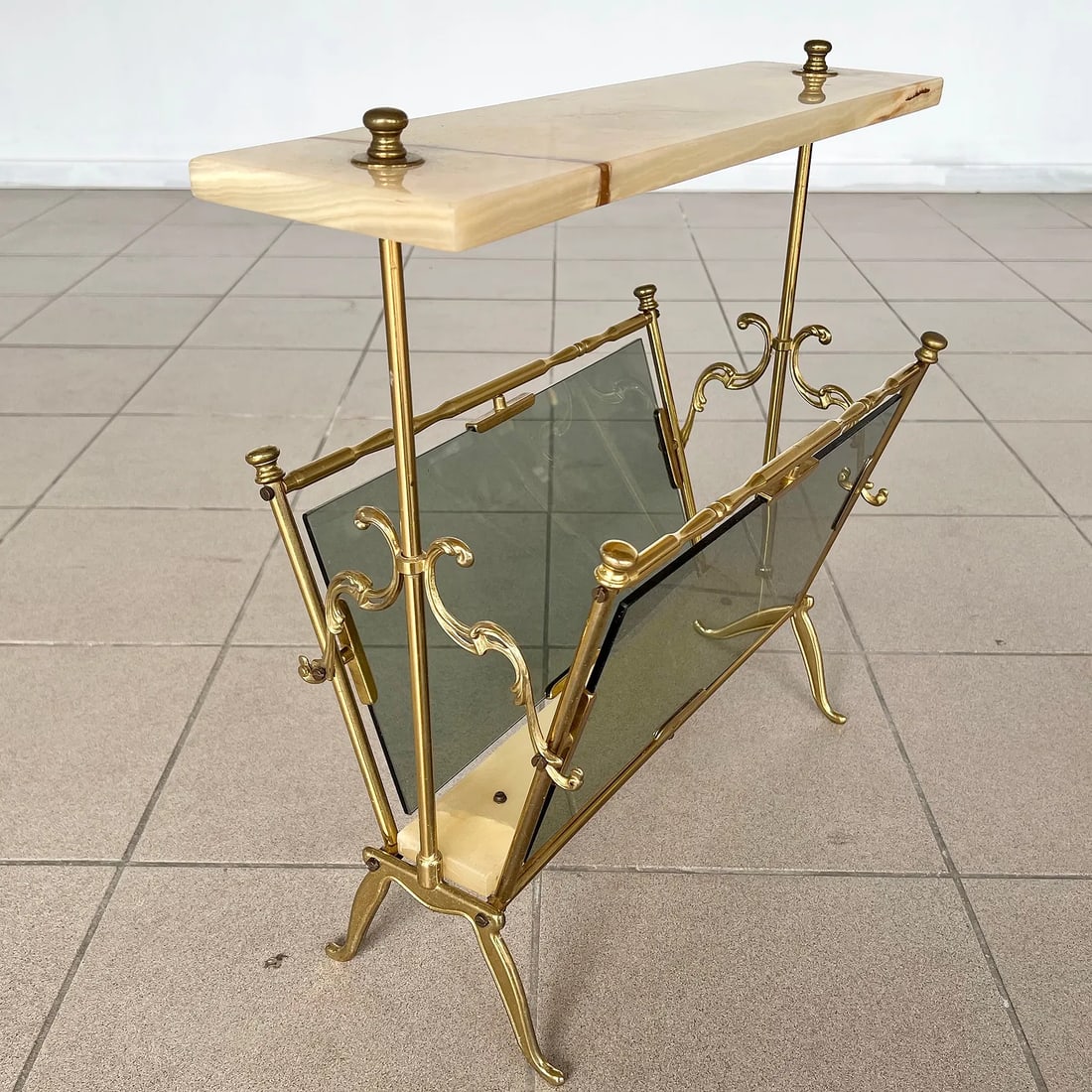 ONYX AND BRASS MAGAZINE RACK (1 of 9)