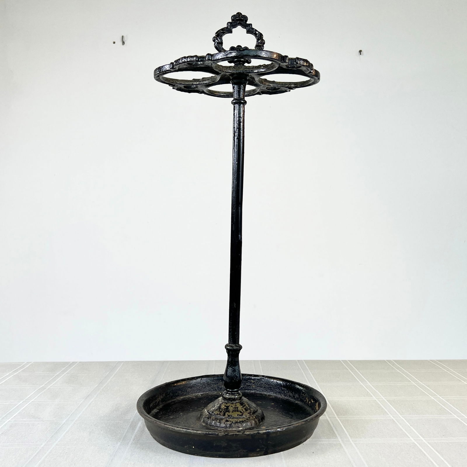 19C CAST IRON UMBRELLA STAND (1 of 5)