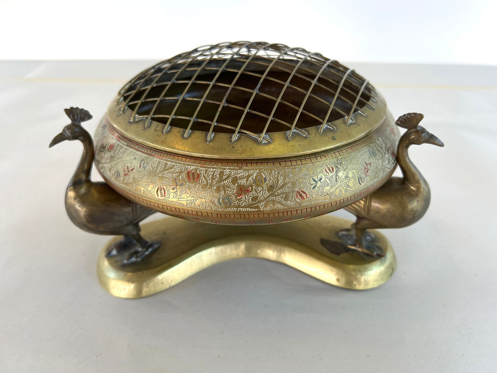ANTIQUE ETCHED BRASS FLOWER FROG BOWL (1 of 6)