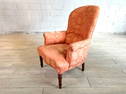 VINTAGE VICTORIAN STYLE LOUNGE CHAIR