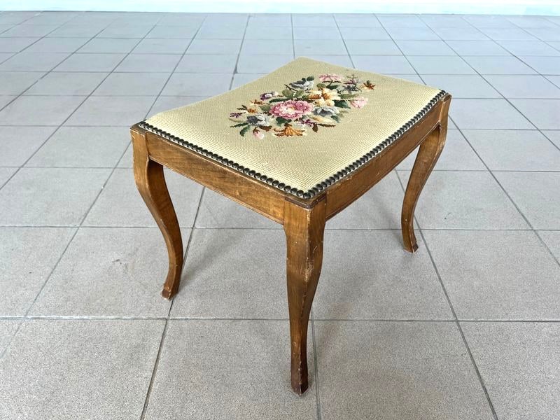 ANTIQUE FRENCH FOOTSTOOL (1 of 10)