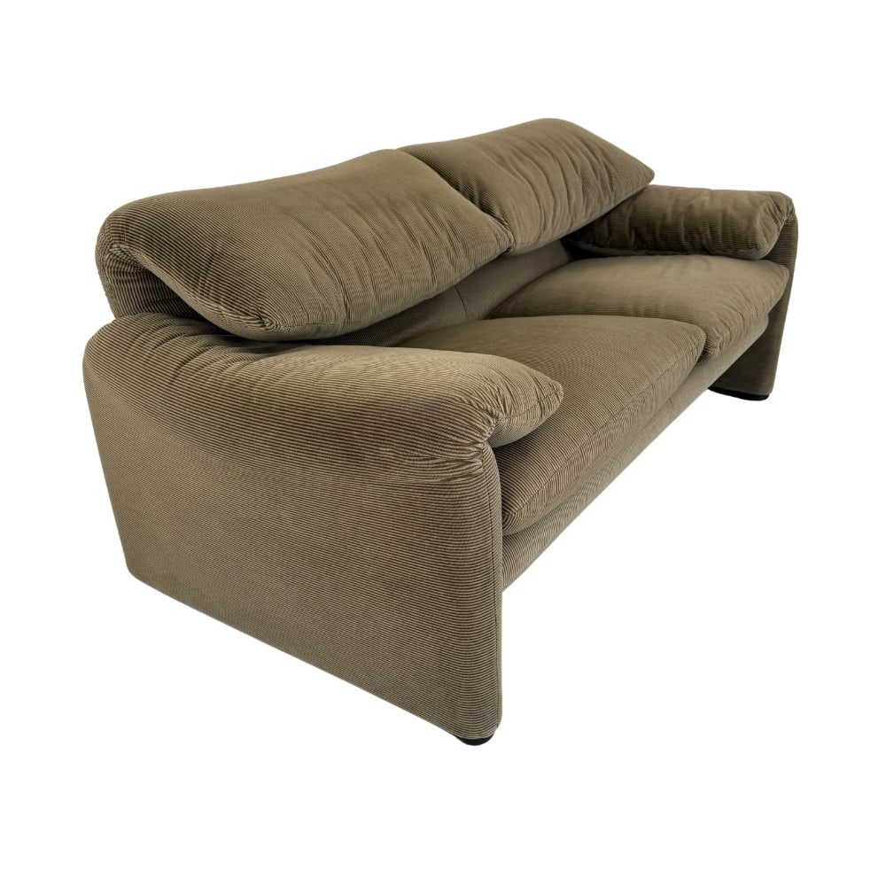 TWO-SEATER SOFA BY VICO MAGISTRETTI FOR CASSINA (1 of 13)