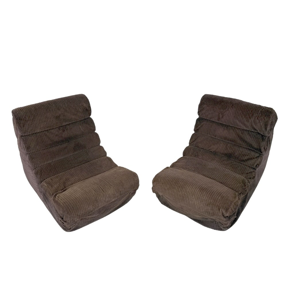 (2) VINTAGE VELVET FIRESIDE CHAIRS, 1970s (1 of 20)