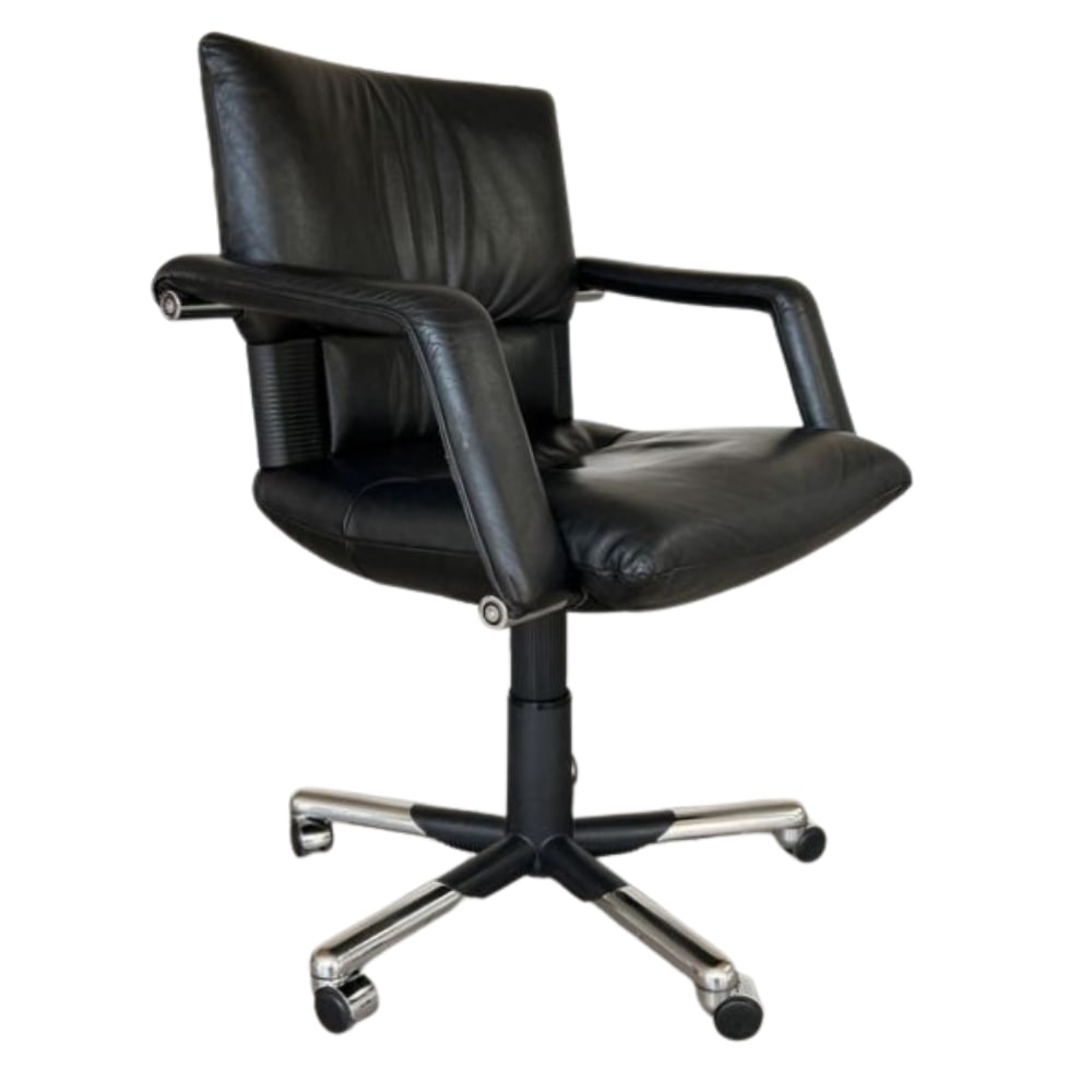 MARIO BELLINI LEATHER IMAGO EXECUTIVE CHAIR FOR VITRA: Dimensions: H 39.3" x W 28.8" x D 18.7" x SH 23". Mario Bellini black leather Imago executive desk chair for Vitra, dated 2000 production. This chair is with soft and supple black leather and 5 legs b