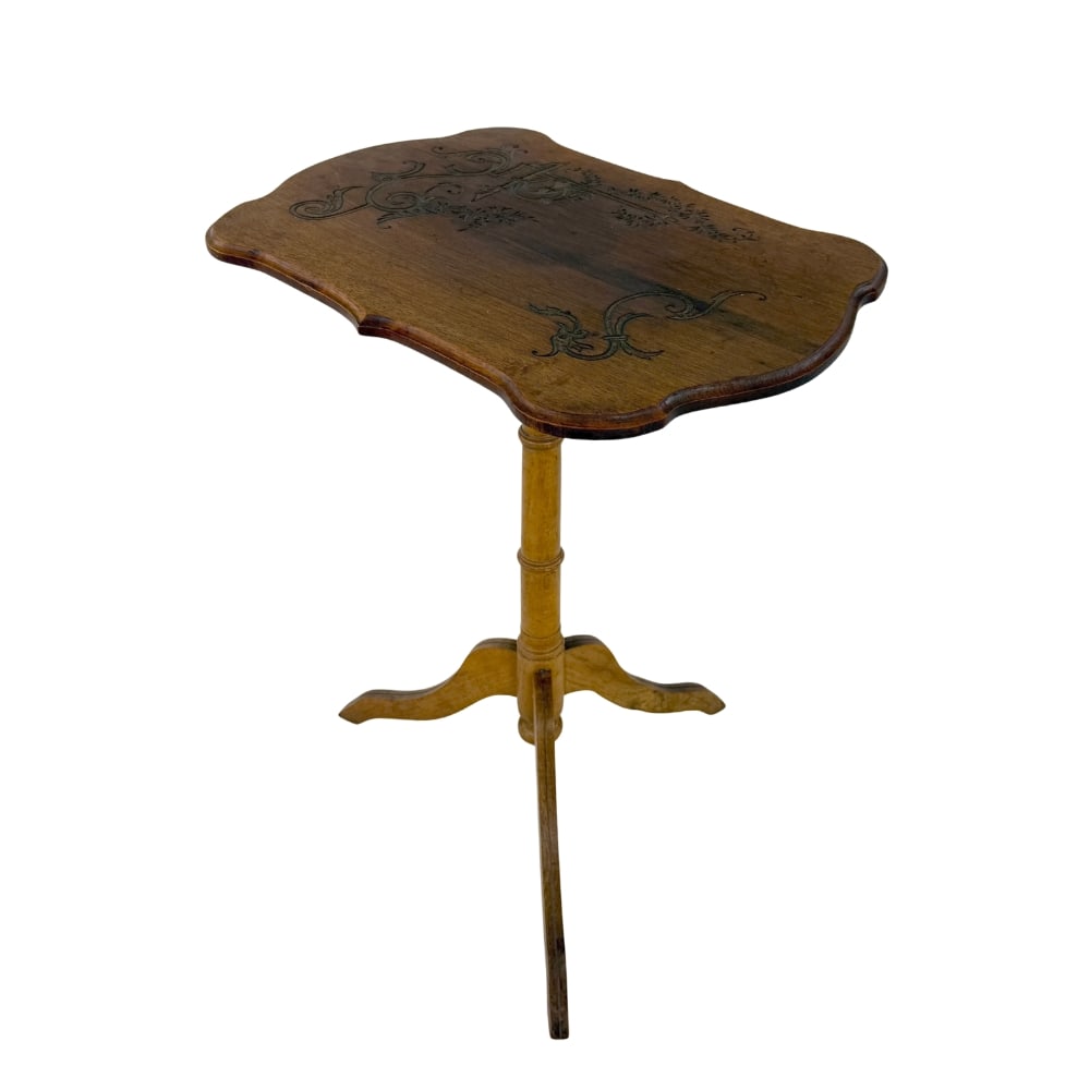GEORGIAN STYLE TRIPOD SIDE TABLE (1 of 7)