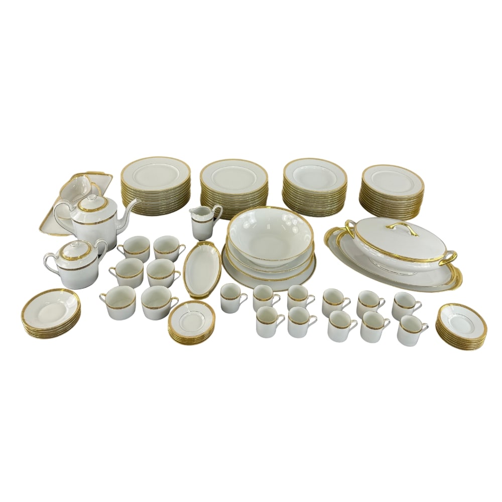 ROYAL LIMOGES FRANCE PORCELAIN DINNER SET (1 of 20)