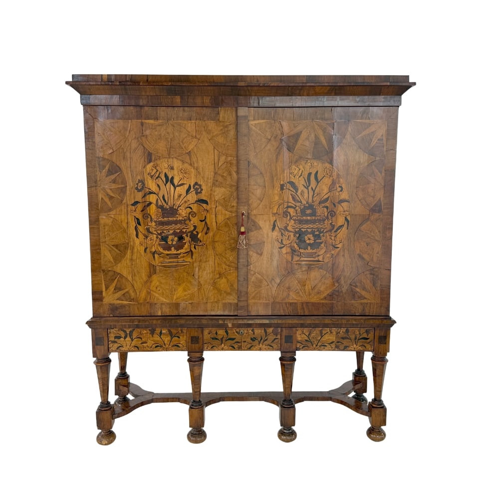 18c DUTCH WALNUT CABINET (1 of 19)