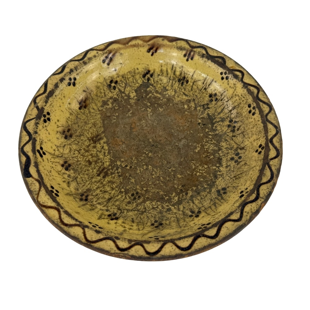 ANTIQUE POTTERY PLATE (1 of 8)