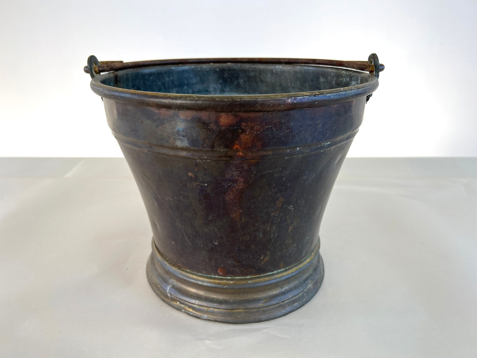ANTIQUE BRASS WATER BUCKET (1 of 7)