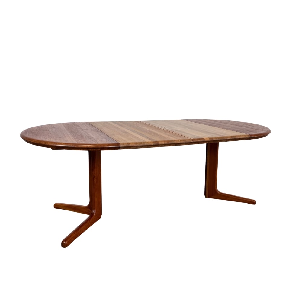 EXTENDABLE DANISH DINING TABLE BY NIELS OTTO MØLLER (1 of 10)