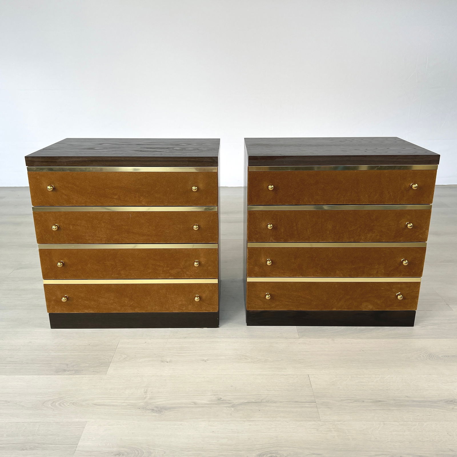 (2) BEDSIDE TABLES ATTR RENATO ZEVI - 2