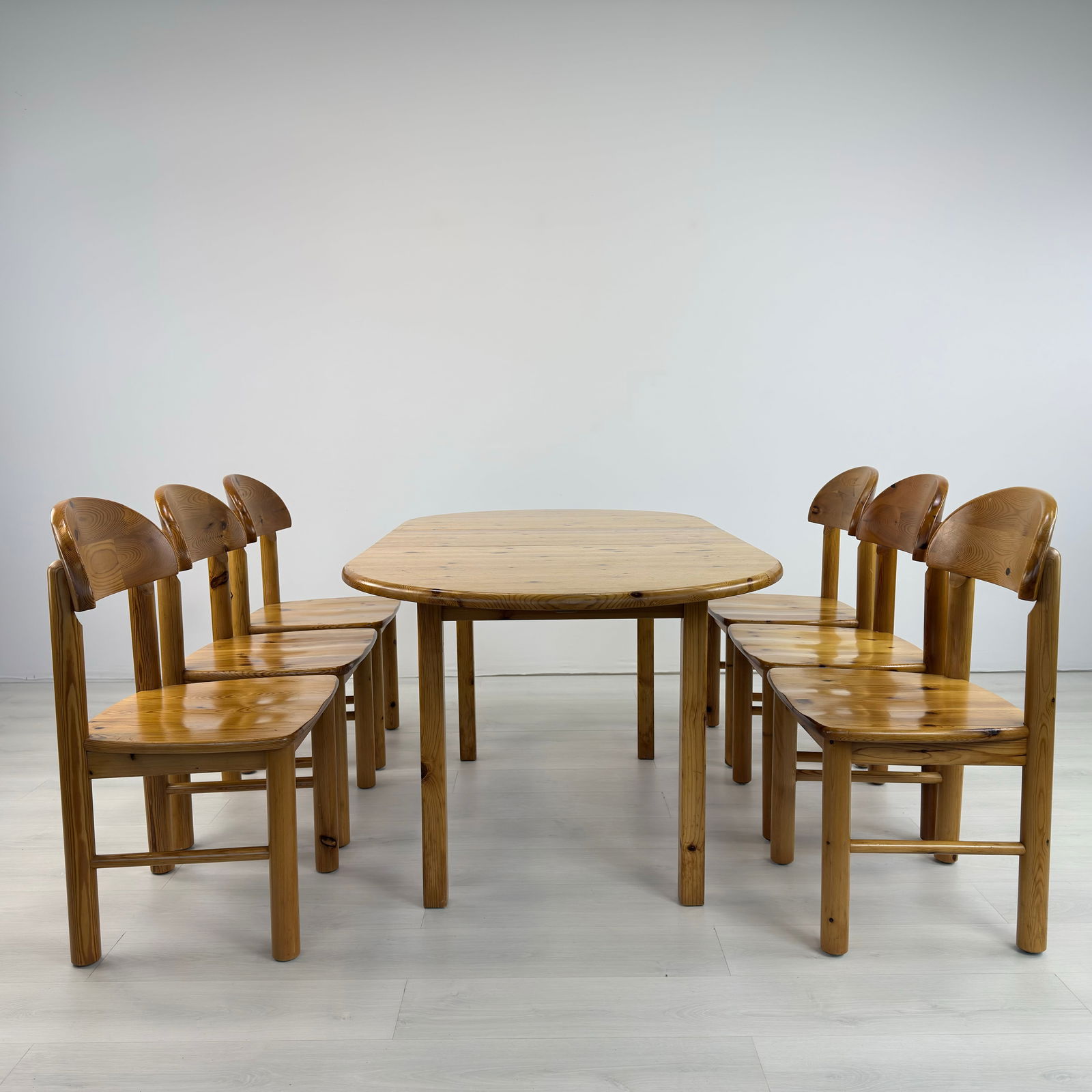 RAINER DAUMILLER EXTENDABLE DINING TABLE - 14