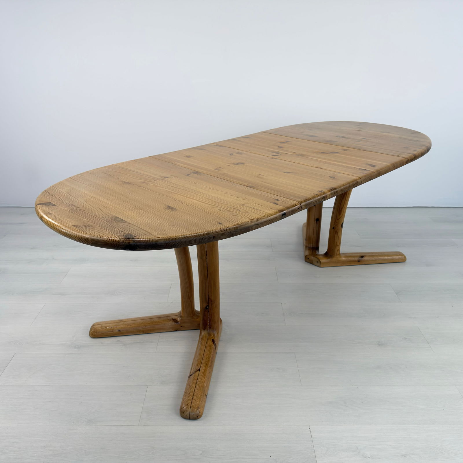 RAINER DAUMILLER EXTENDABLE DINING TABLE - 4