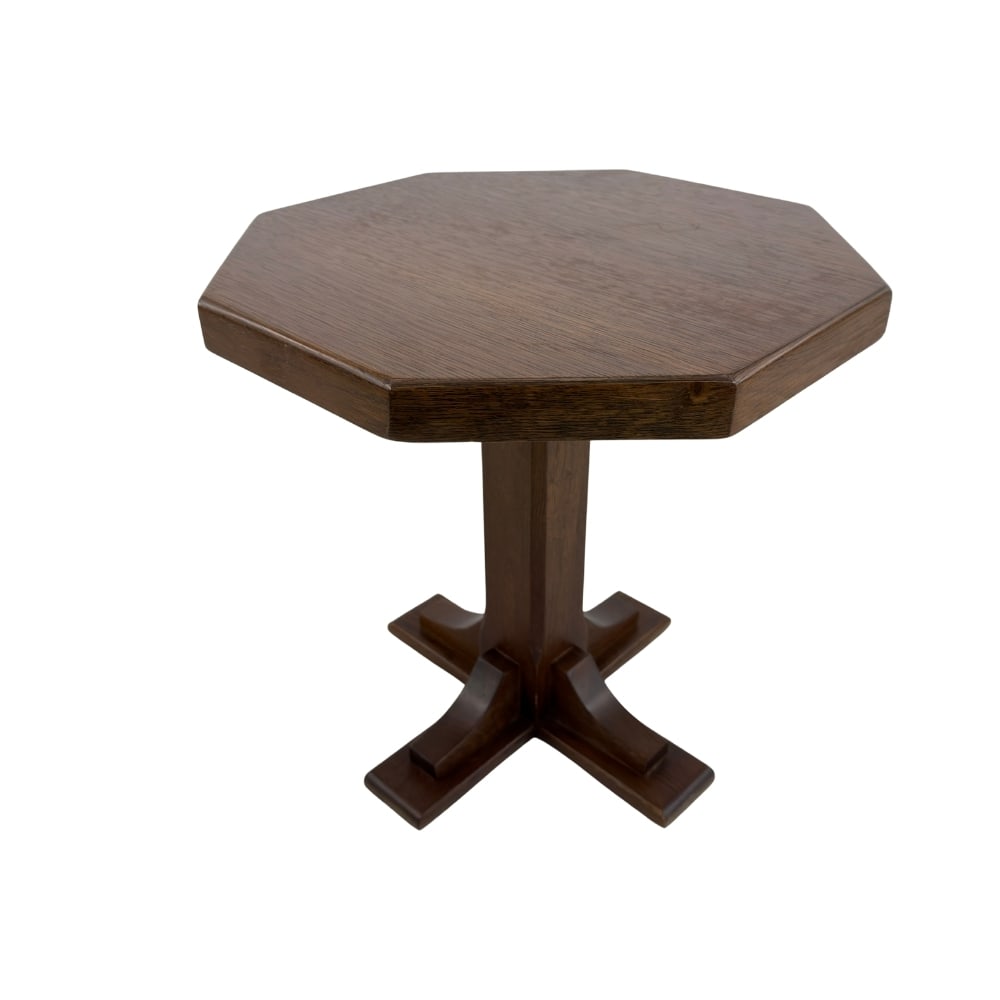 OCTAGONAL COFFEE TABLE: Dimensions: H 19.7” x W 19.5”. Vintage oak pedestal brutalist coffee or side table.