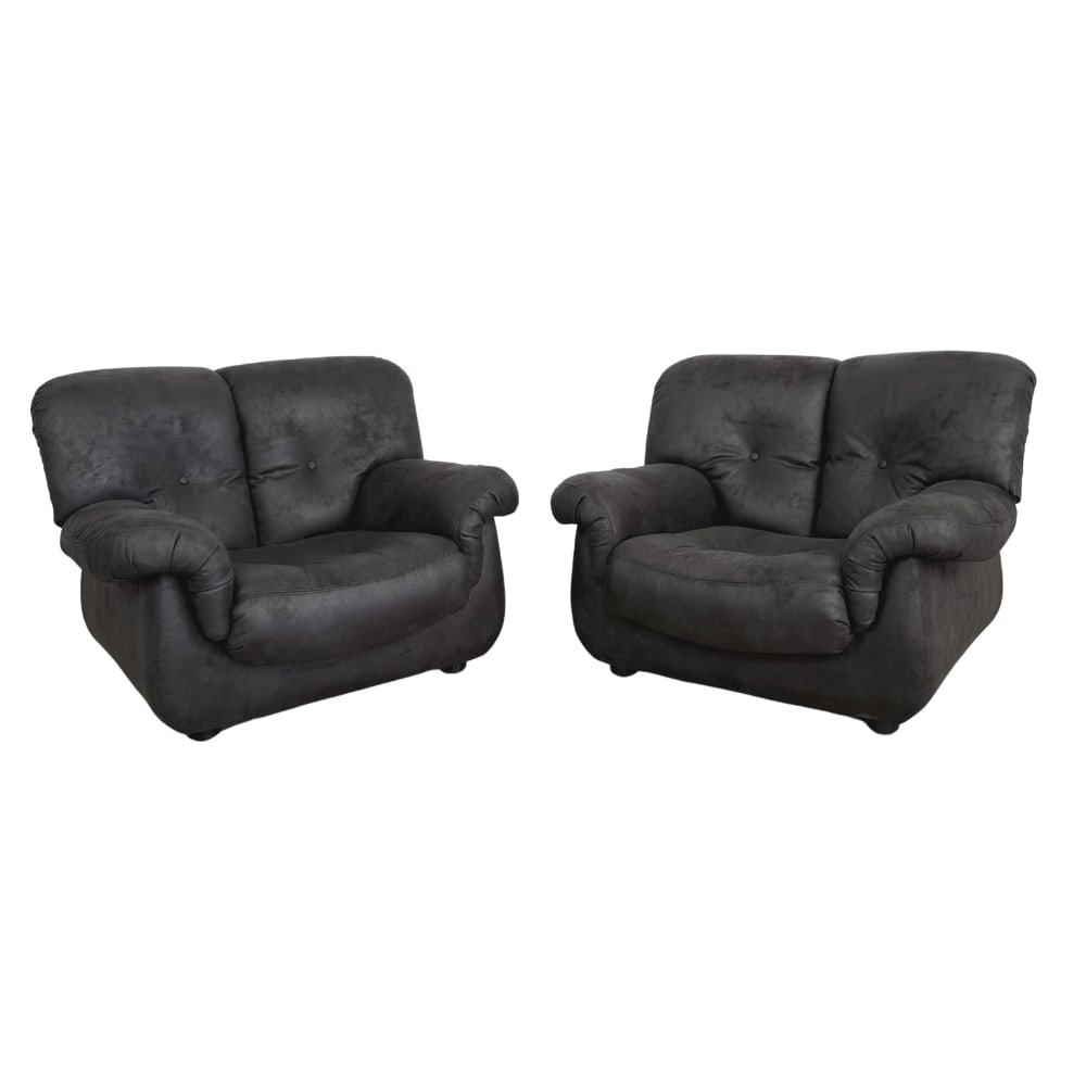 (2) 1960s ITALIAN ARMCHAIRS ATTR. PELLEROSSI (1 of 12)