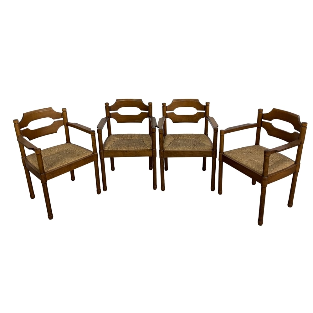 (4) BRUTALIST RAZOR BACK DINING CHAIRS: Dimensions: H 33” x W 22.5” x SD 18” x SH 19”. Set of 4 Vintage Brutalist razor back oak dining chair with original rush seats.