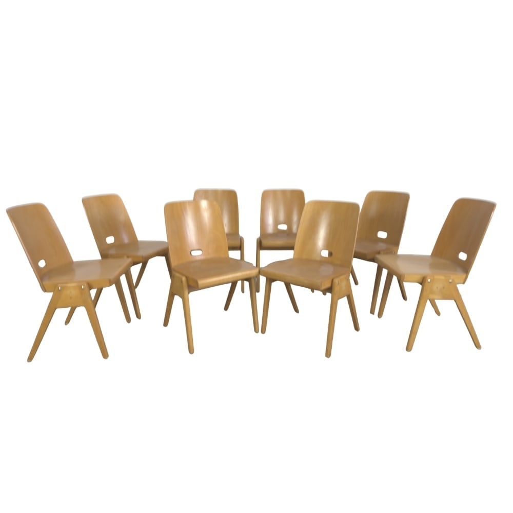 (8) STACKABLE CHAIRS BY CASSALA: Dimensions: H 31.5” x W 18.5” x SD 17” x SH 17.7”. Set of 8 Vintage German stackable dining chairs by Casala.